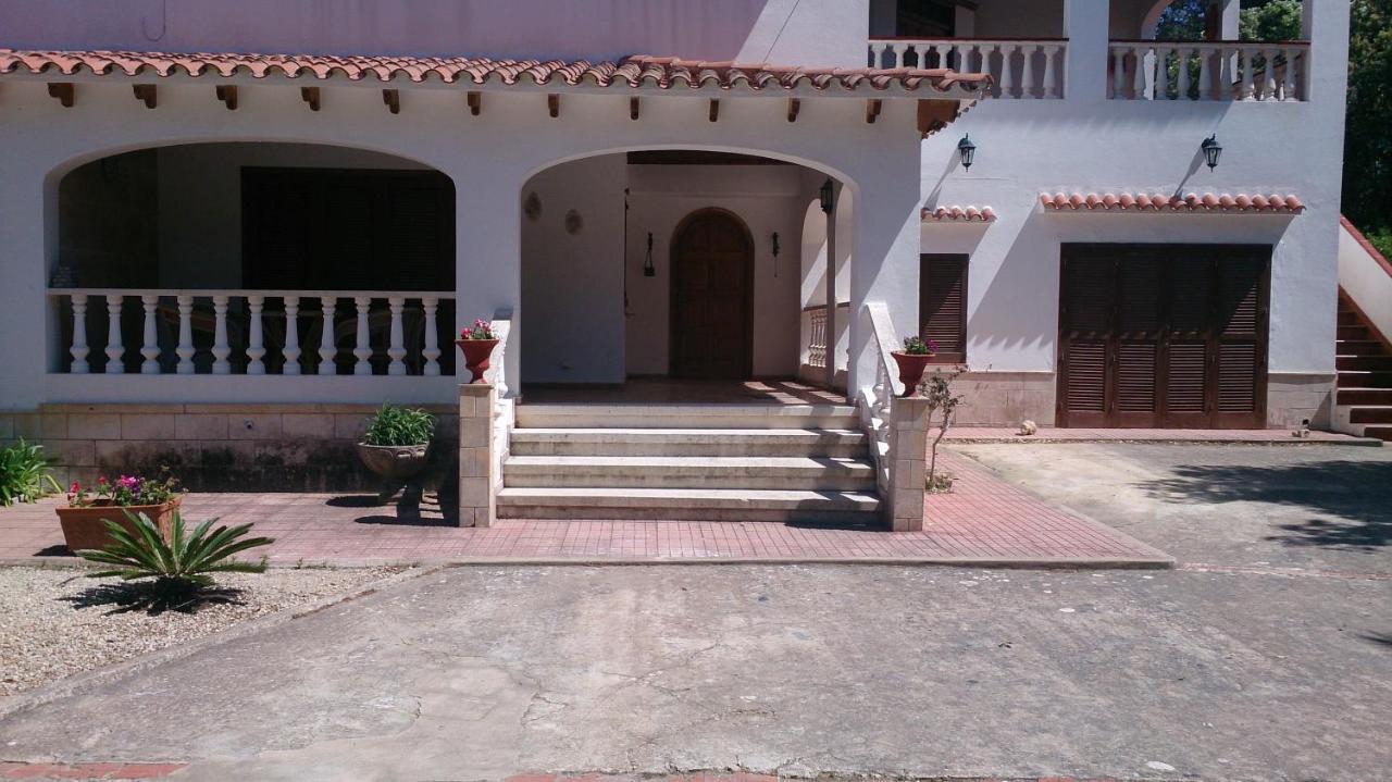 Villa Nueva Кала-Галдана Екстер'єр фото